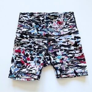 Lululemon Wunder Under Culture Clash High Rise Shorts Size 4